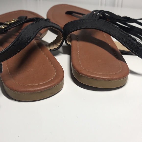 *2/15* Sandal Deal!! - Picture 4 of 5